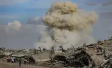 3 شهداء بينهم امرأة في استهداف (إسرائيلي) قرب قرية المصدر وسط قطاع غزة