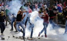 استمرار المواجهات بين الفلسطينيين وقوات الاحتلال في الخليل والضفة الغربية