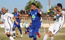 جانب من مباراة خدمات الشاطئ وشباب رفح