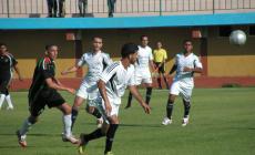 إحدى مباريات الدوري الجاري