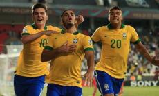 فرحة لاعبي البرازيل بالفوز