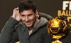 ميسي يتوج بجائزة أفضل لاعب في العالم