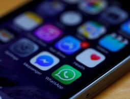 &laquo;واتساب&raquo; يدخل خصائص جديدة في إدارة المجموعات