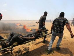 جماهير غزة  تستعد لتشيع شهداء مليونية العودة 