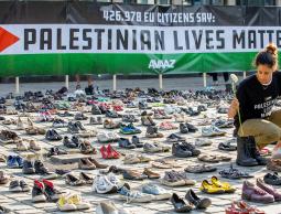 أحذية في بروكسل تضامنا مع فلسطين