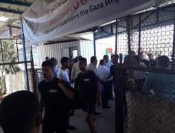 لحظة وصول بعثة هلال القدس