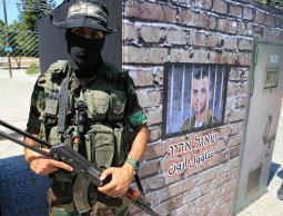 أحد جنود كتائب القسام