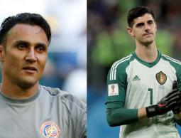 من اليمين: كورتوا, ونافاس