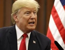 ترامب يهدد أمريكا بإنهيار اقتصادها حال عزله