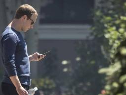 مارك زوكربيرغ 