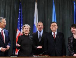 الرباعية تطالب بالتحرك لتحسين الوضع الإنساني بغزة