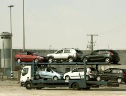 سيارات جاهزة للبيع (أرشيف)