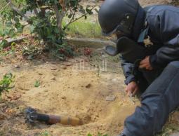 حملة توعية بمخاطر الأجسام المشبوهة بخانيونس