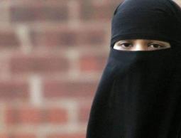 دخول قانون حظر النقاب بالنمسا حيز التنفيذ