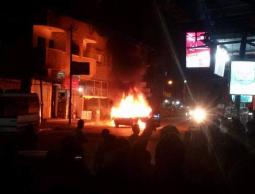 لحظة احتراق السيارة برفح