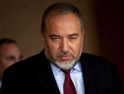  وزير الحرب (الإسرائيلي) افيغدور ليبرمان