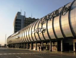 مطار القاهرة 