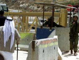 حاجز إسرائيلي (أرشيف)