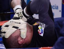 إصابة فالديس بقطع في الرباط الصليبي