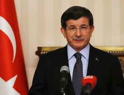 رئيس الوزراء التركي داود أوغلو 