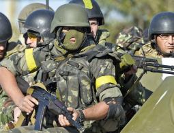 مسلحون في اوكرانيا (الأرشيف)