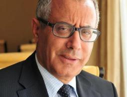 علي زيدان رئيس وزراء ليبيا المنتخب
