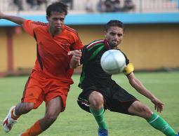 أحمد الدباس يسارا