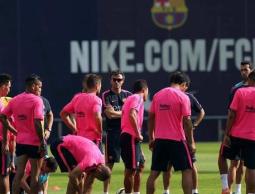 فريق برشلونة في التدريبات