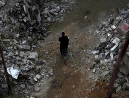 قتلى بغارات روسية وسورية بالغوطة الشرقية