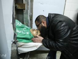 الميزان: الاحتلال يحتجز جثامين 11 شهيدًا من قطاع غزة