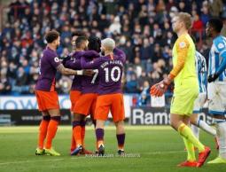 فرحة لاعبي السيتي بالفوز