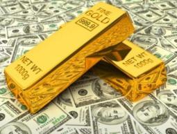 تخبط ترمب يدفع بالدولار للهبوط ويعزز الذهب