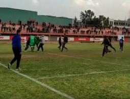 فرحة لاعبي خدمات رفح بالفوز