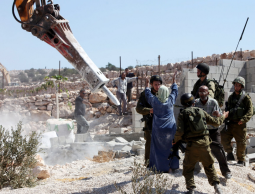 الاحتلال يمنع البناء في الضفة.PNG