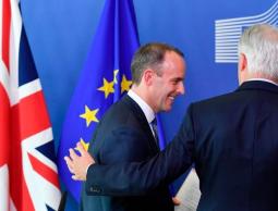 الاتحاد الأوروبي يوافق على تأجيل خروج بريطانيا من الاتحاد