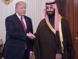 واشنطن بوست: ترامب يصبح 