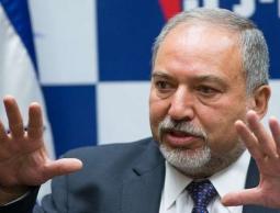 ليبرمان مهاجماً حزب الليكود: هذه ليست مرونة بل خداع