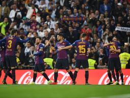 لاعبو برشلونة