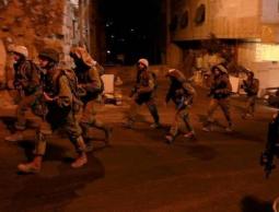 مستوطنون يستولون على بناية سكنية في القدس