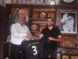 حجازي يمينا