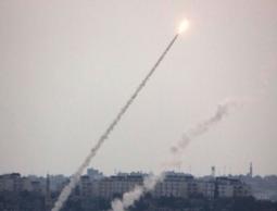 واللا: صواريخ حماس لا تصدأ وإسرائيل السبب في تطورها