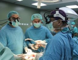 استئصال ورم دماغى لعشرينية كحالة نادرة في مجمع الشفاء