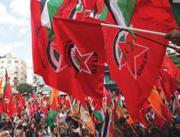 قيادي بالديمقراطية: العقوبات تمس بشرعية السلطة واستهدافها لنا لم يتوقف