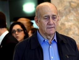 أولمرت: عباس شريك حقيقي للمفاوضات ونتنياهو لا يريد السلام