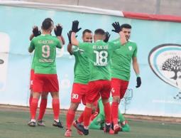 فرحة لاعبي الأمعري بالفوز