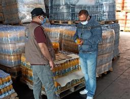 طواقم وزارة الاقتصاد تنظم جولات تفتيشية على محلات اللحوم والمخابز