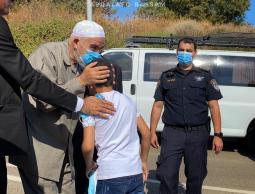 الشيخ صلاح قبيل دخوله السجن