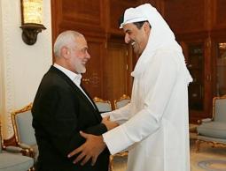 هنية وأمير قطر