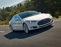 تيسلا موديل  2015