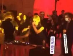 حفل راقص في مقام 